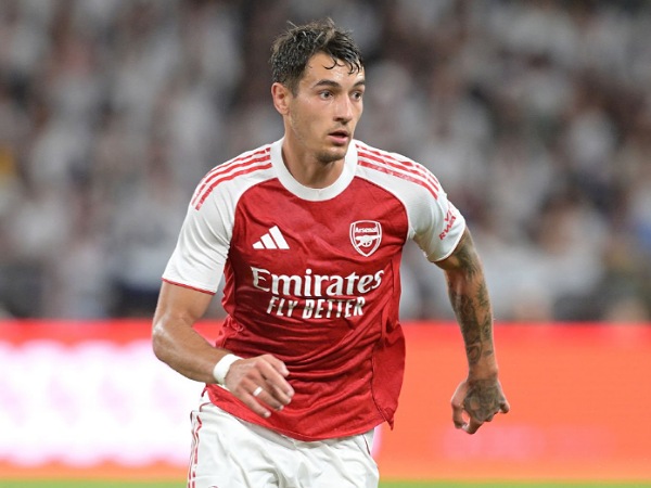 Situasi Jakub Kiwior di Arsenal Masih Abu-abu